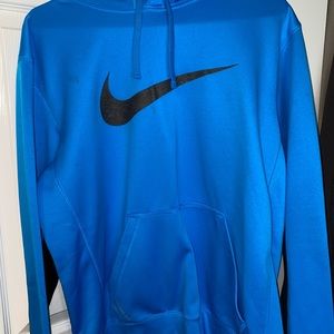 Nike therma-fit hoodie
